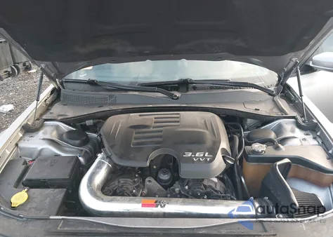 2014 Chrysler 300 300S from USA, damaged, VIN 2C3CCABG2EH119776